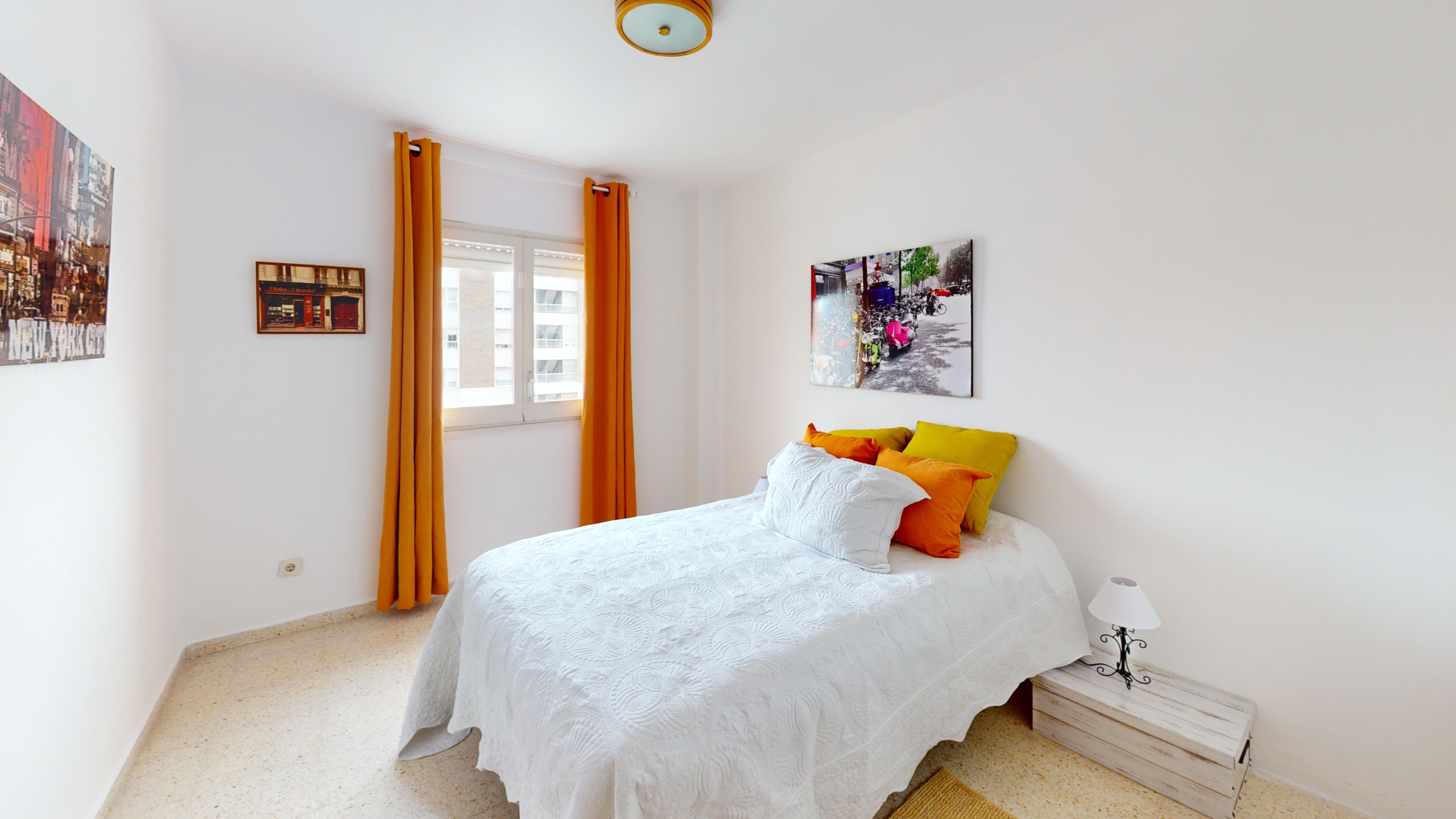 936 v Bedroom 5