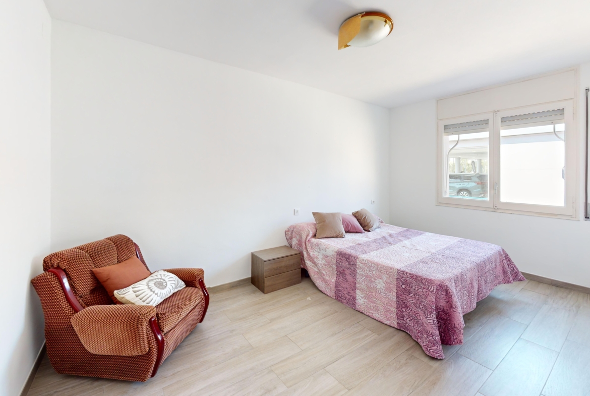 941 V Bedroom 2