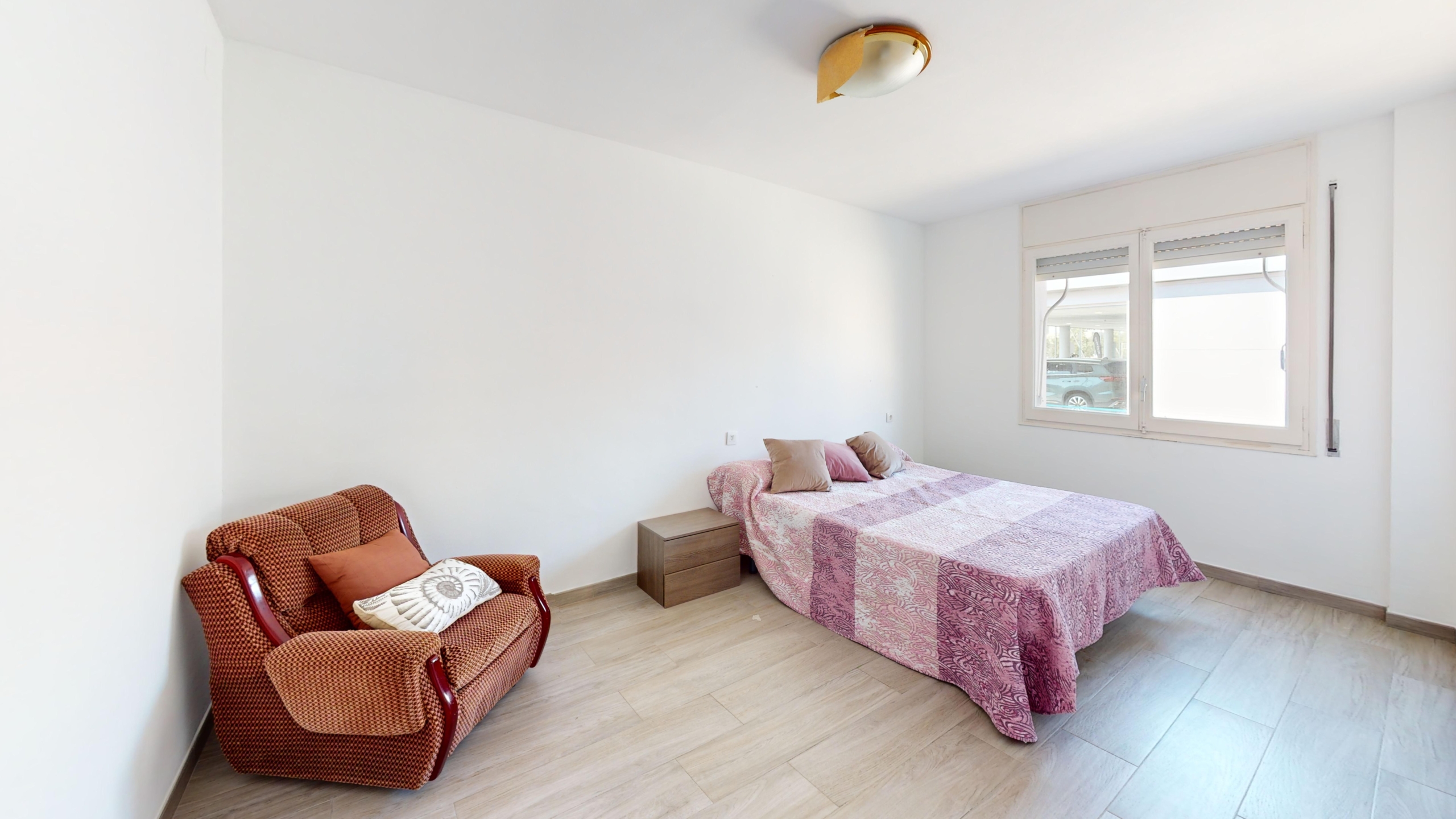 941 V Bedroom 2