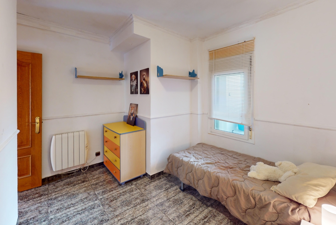 939 V Bedroom 3