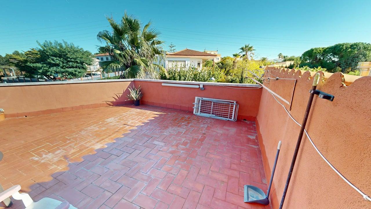 946 V 11192025 104551