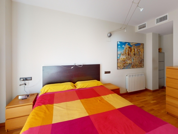 952 V Bedroom 2