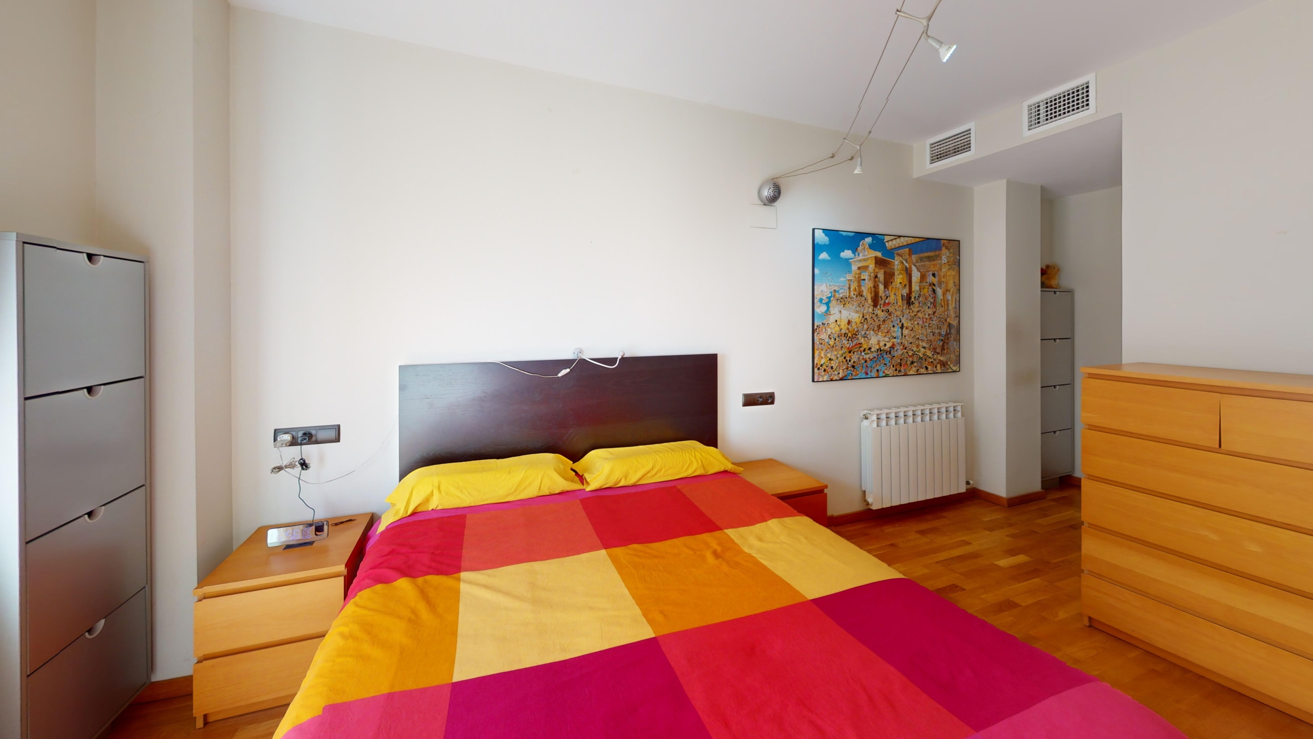952 V Bedroom 2