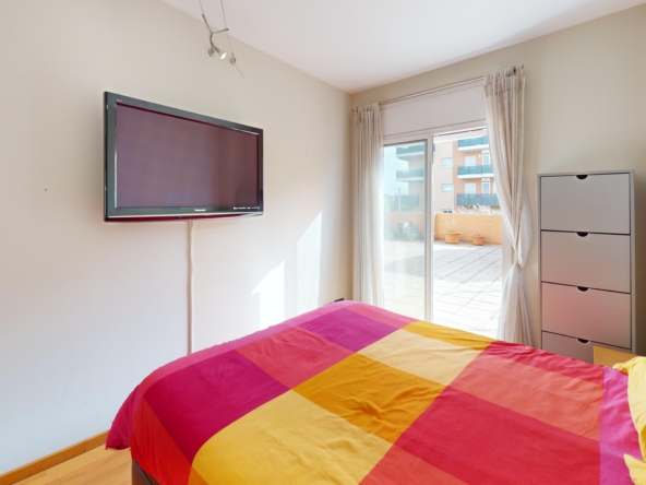 952 V Bedroom 3