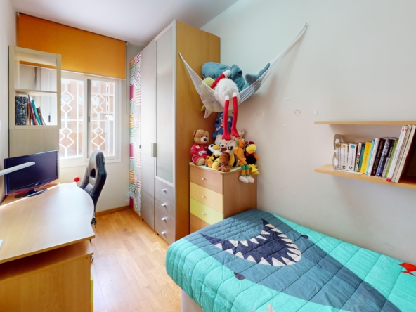 952 V Bedroom 4