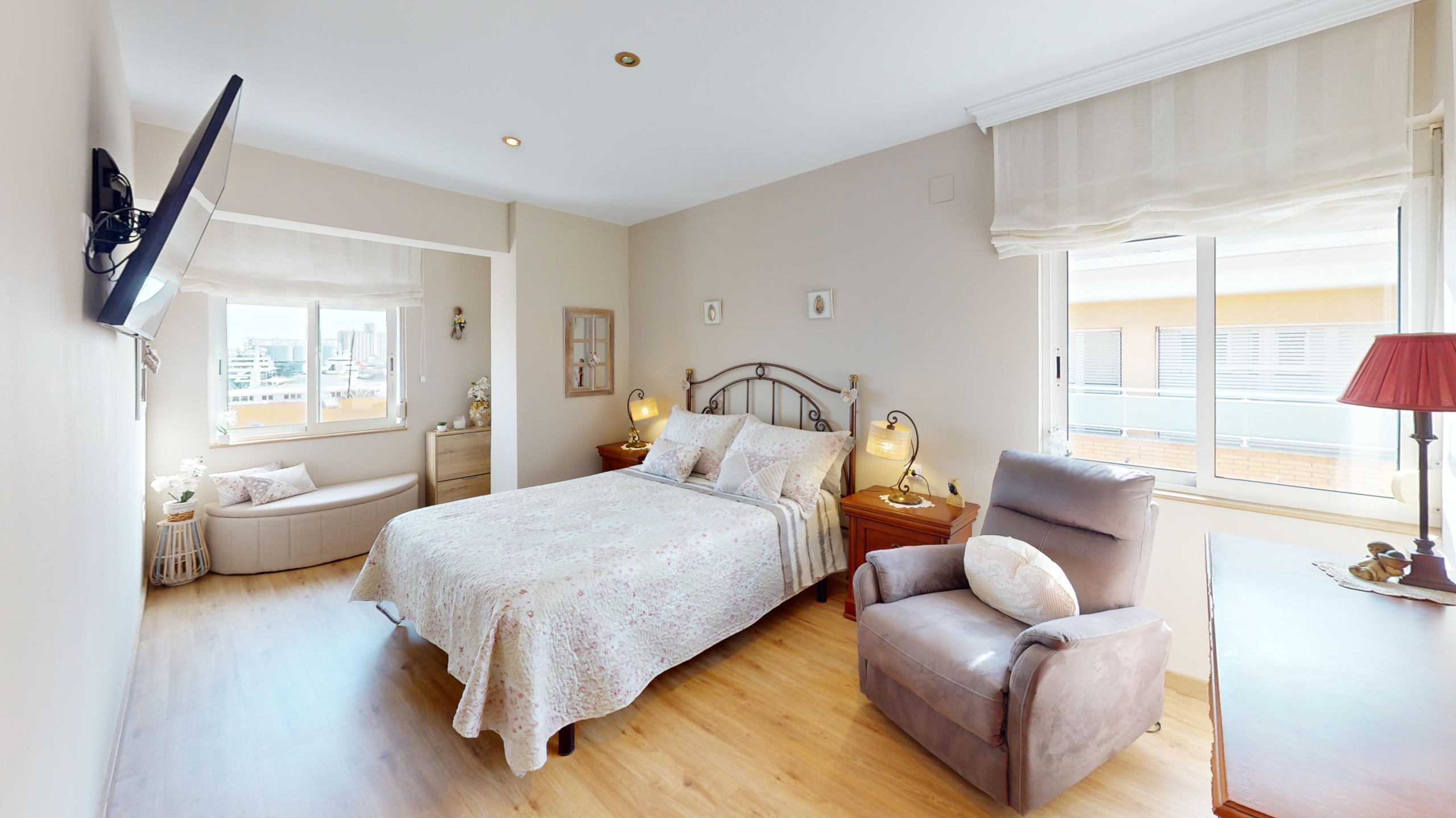 955 V Bedroom 2