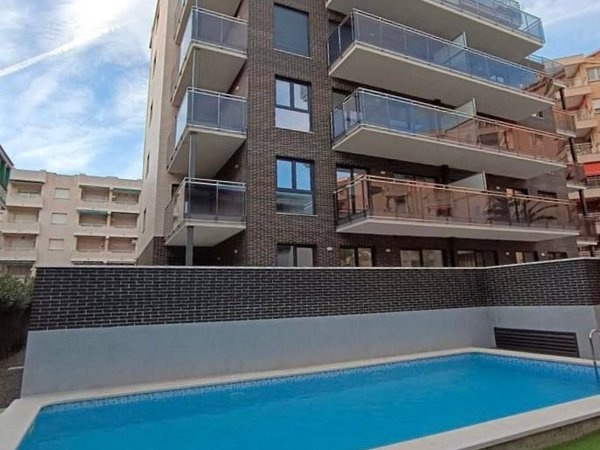 Pisos de obra nueva en Tarragona - interior moderno