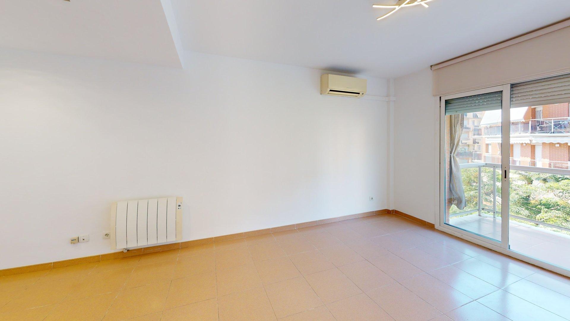 956 V Bedroom 2