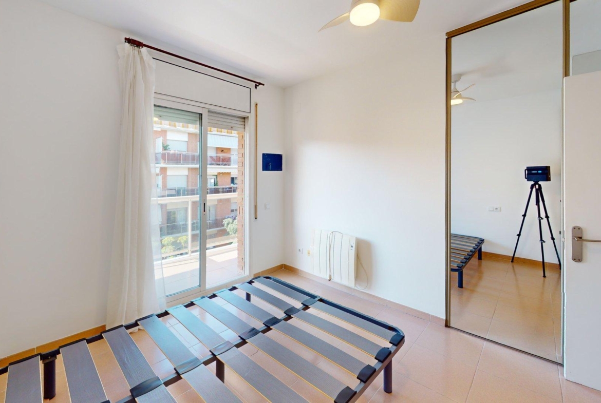 956 V Bedroom 4