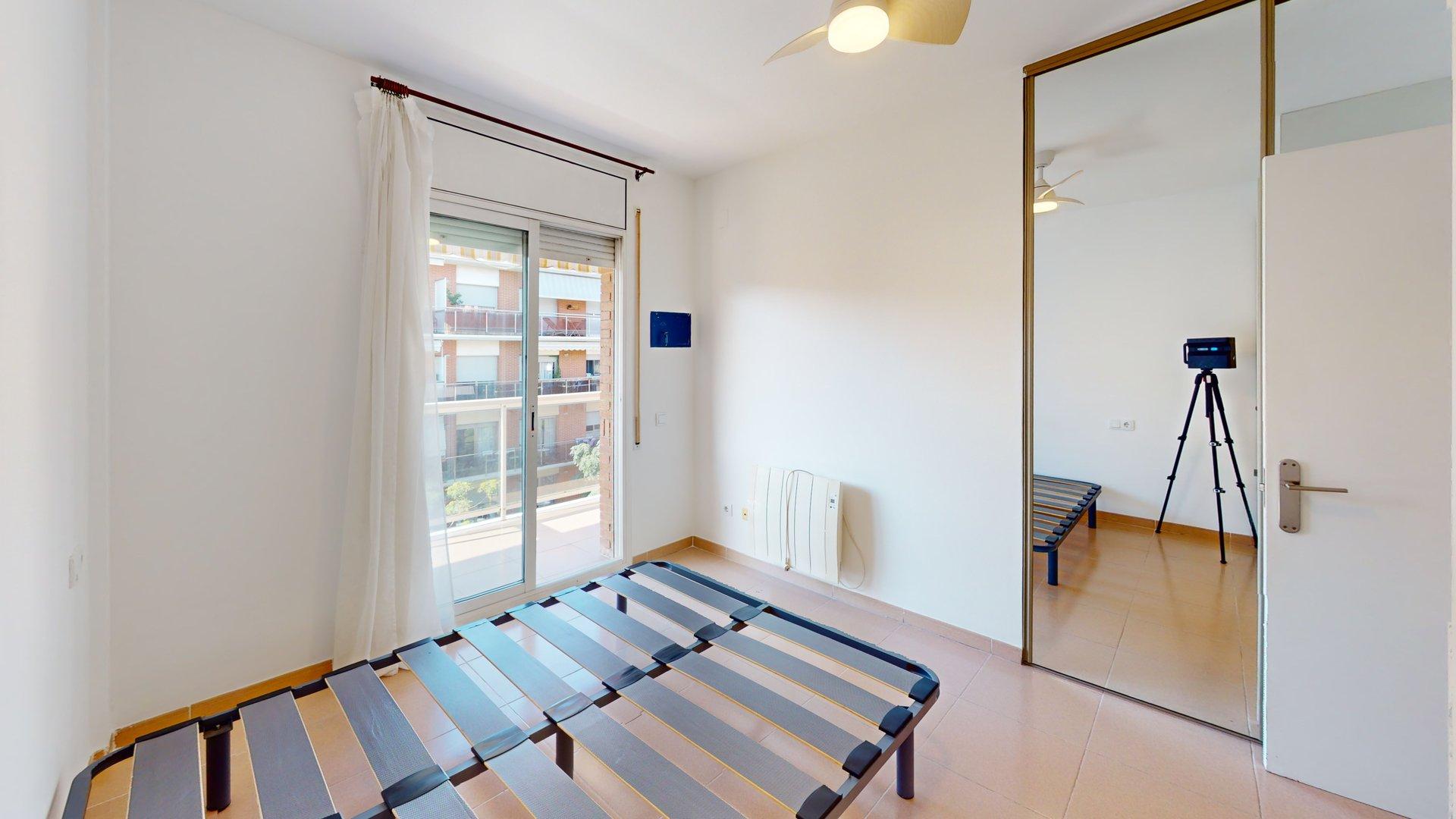 956 V Bedroom 4