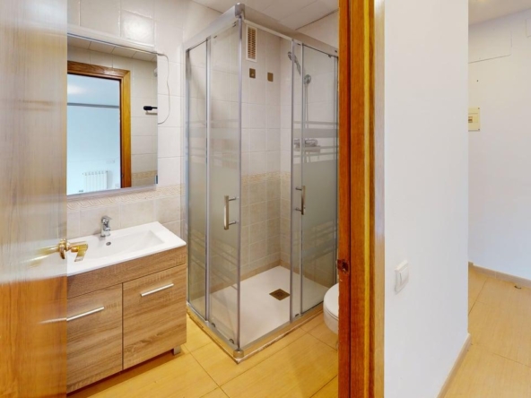 Duplex Joan Molas Bathroom 1