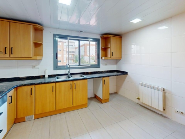 Duplex Joan Molas Kitchen 1