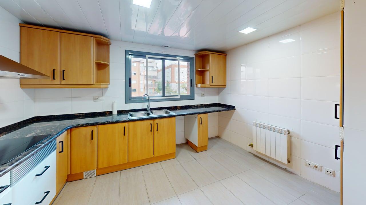 Duplex Joan Molas Kitchen 1